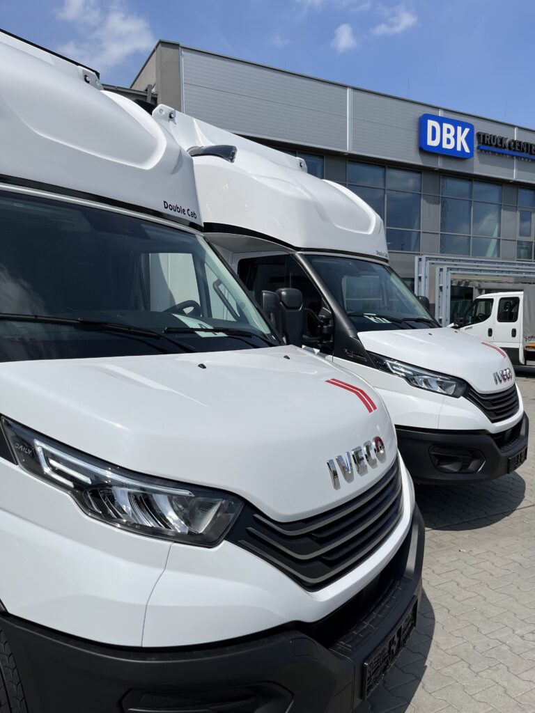 Iveco Daily semi-truck